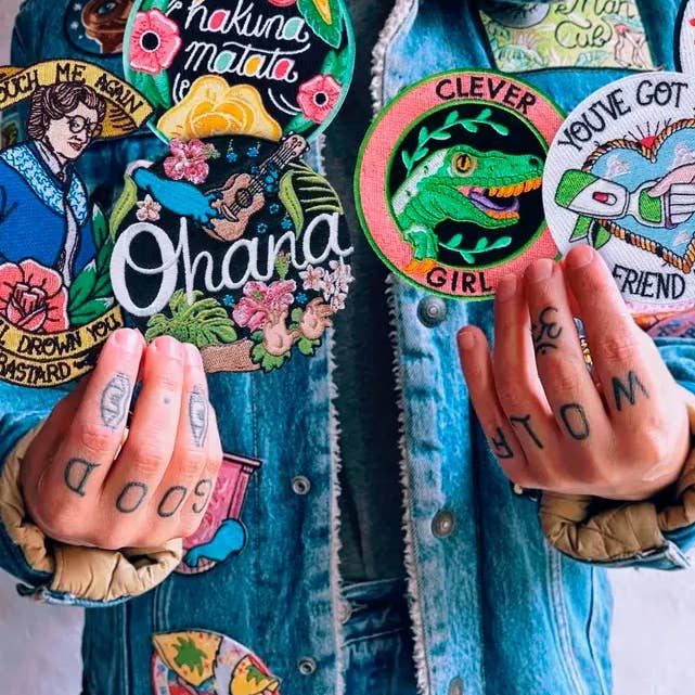 La Barbuda - No U.S. custom fees - Wholesale Patch - Mononoke Savage Wolf patch4