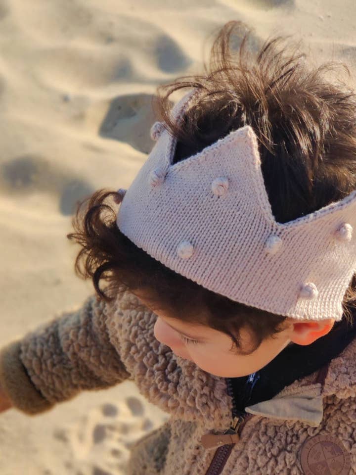 BEIGE Fairly Knitted Crowns for wholesale by Lero Lero KID