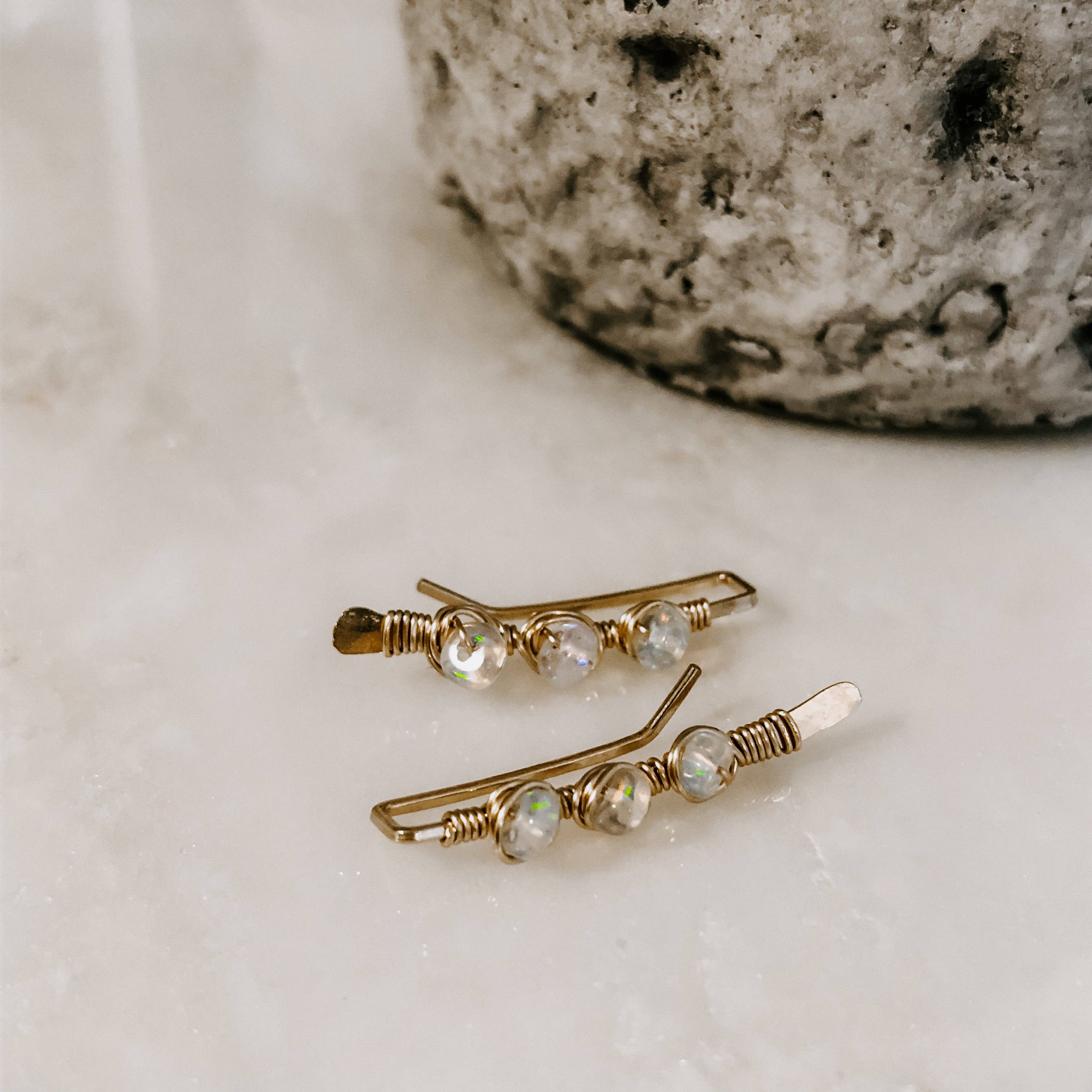 Derive Jewelry - Vendita all'ingrosso Orecchini ear jacket/climber - Orecchini a salire con opali avvolti in filo fatti a mano5