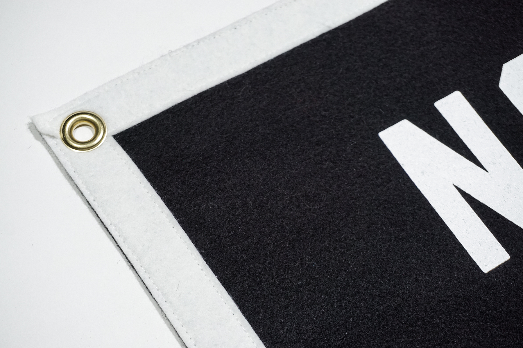 Oxford Pennant - Wholesale Flag - Nobody Knows Anything Camp Flag2