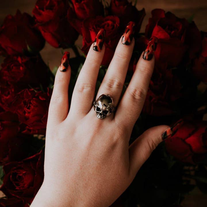 Mysticum Luna - Wholesale Cocktail/Statement Ring - Hel Skull Ring | Gothic Anatomical Jewellery Alternative4