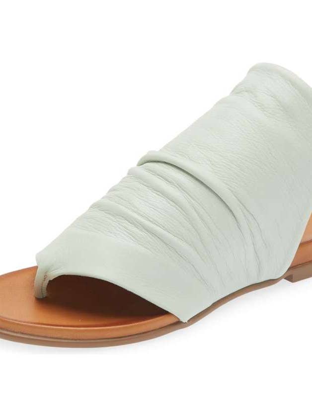 MOA LÄDER TROSA BILD - DIMMA för wholesale av Sheridan Mia