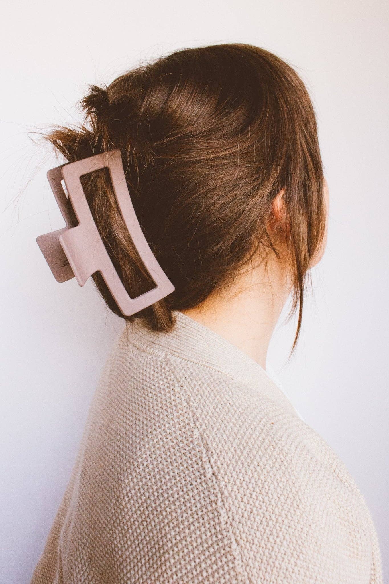 Shop Andi - Wholesale Hair Clip - Women's - XL Matte Claw Clips - Multiple Colors13