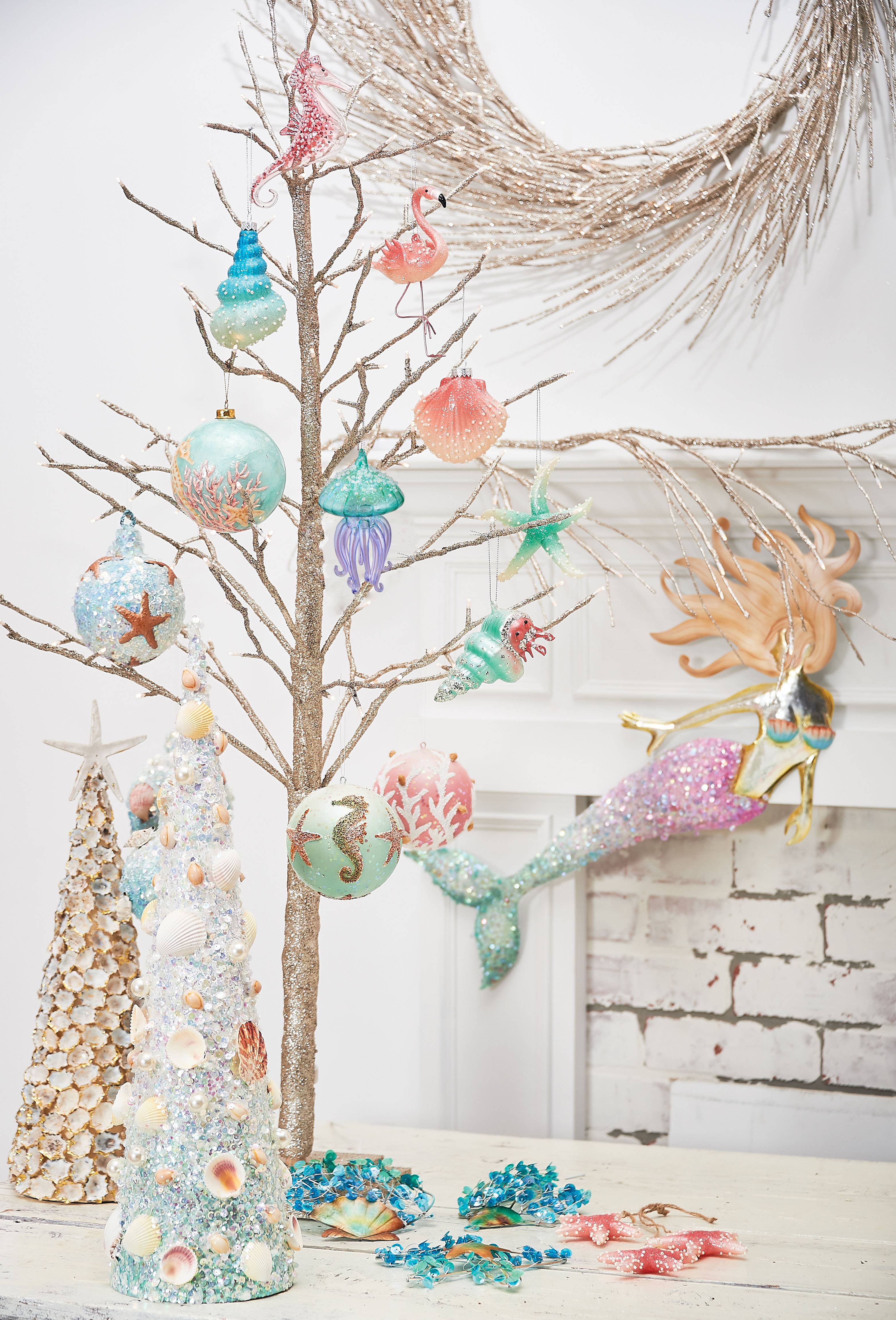 C&F Home - Vente Objets de décoration - Décoration de Noël en verre en forme de méduse à paillettes2