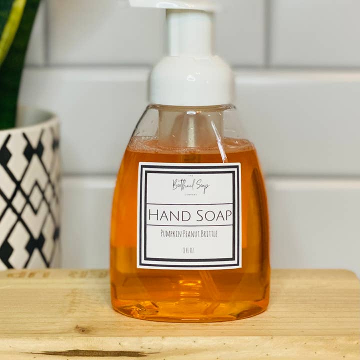 Savon moussant pour les mains Pumpkin Peanut Brittle pour la vente par The Bootheel Soap Company