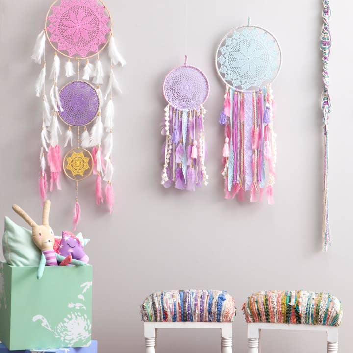 MANIK - Wholesale Dream Catcher - DREAM CATCHER MEDIUM UNICORN PINK BOHO DÉCOR, WALL HANGING