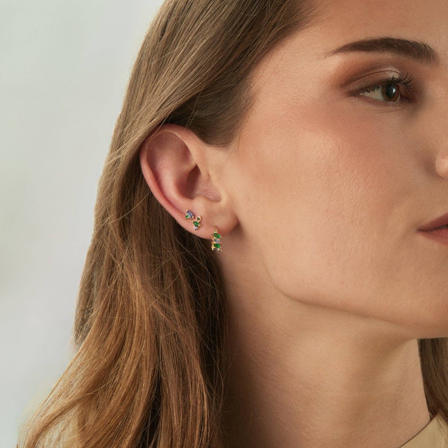 EarCandy Jewelry – Großhandel Einzelohrring – Satet Tragus-Piercing-Ohrring1