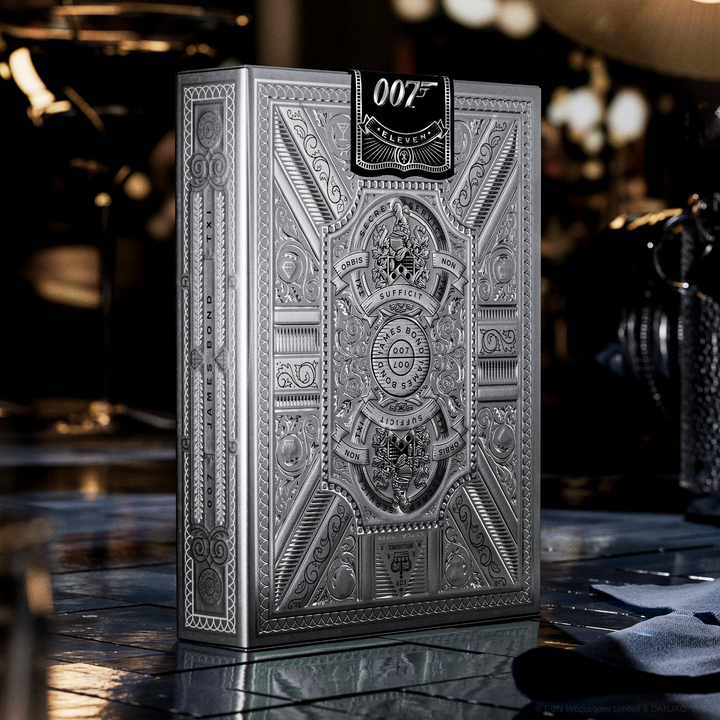 theory11 - Wholesale Playing Cards - James Bond Silver Edition3