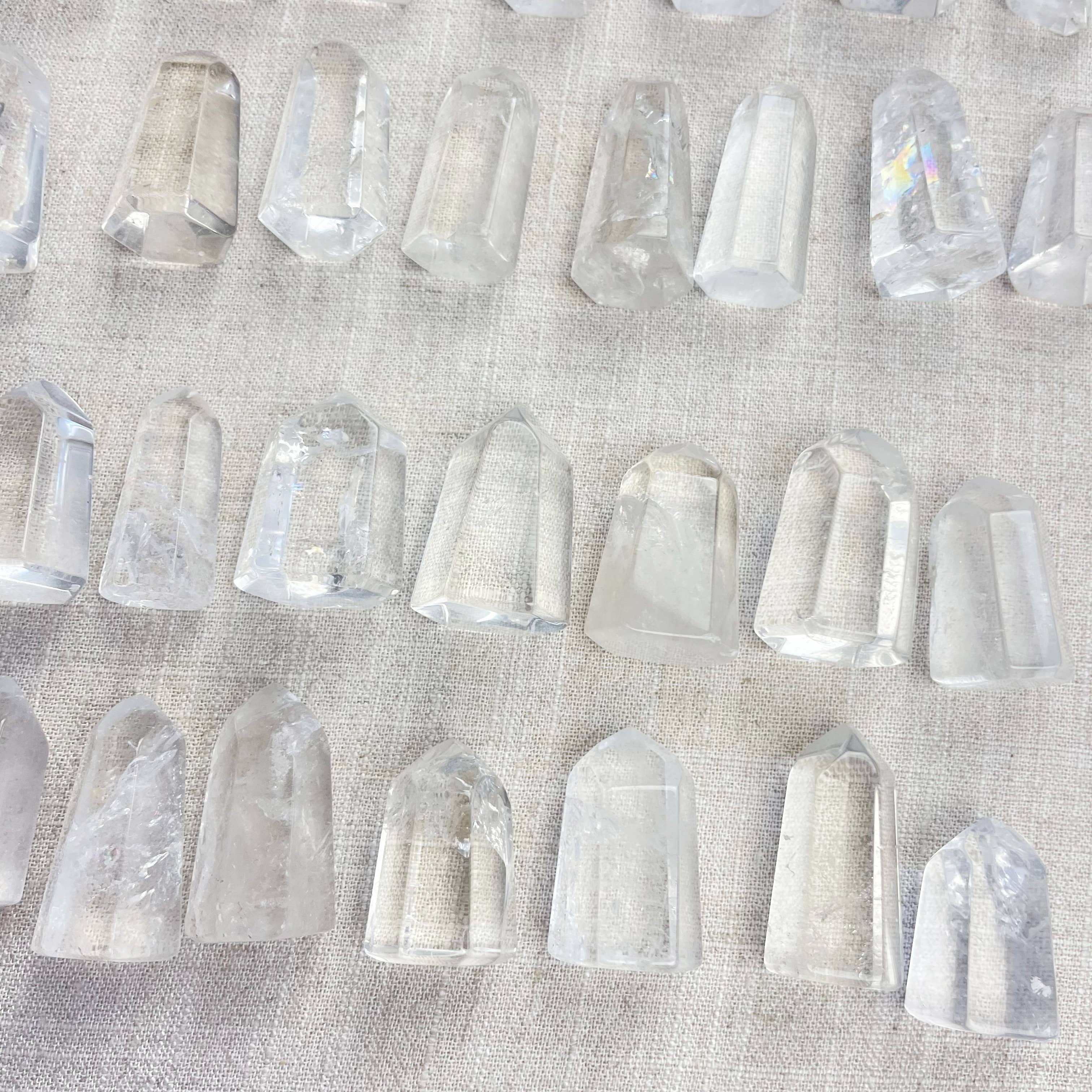 Ewelina Pas Jewelry - Wholesale Spirituele steen/kristal - Mini heldere kristalkwarts torens2