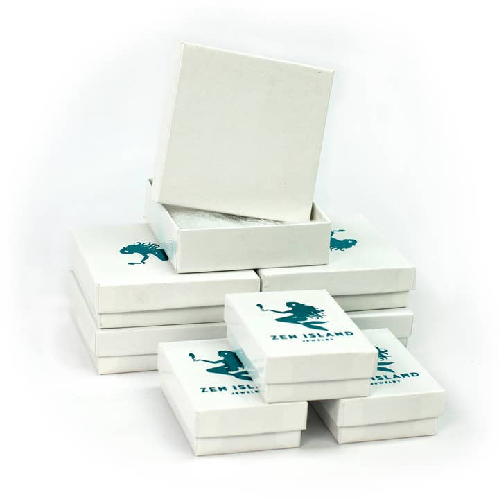 White Jewelry Boxes for wholesale by American paper & plastic