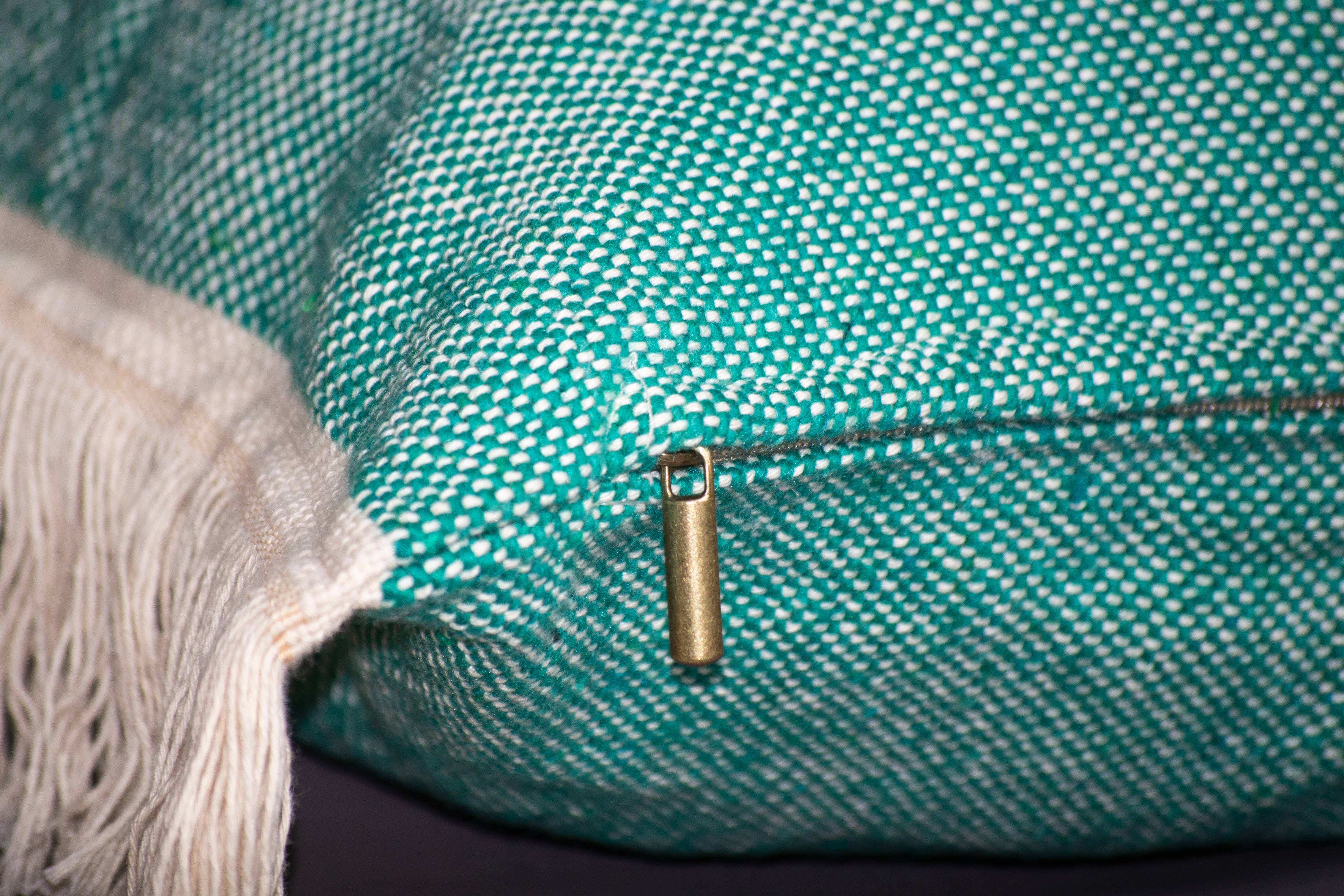 bazarifinagh - Wholesale Throw/Decorative Pillow - Handmade Moroccan Turquoise Pillow with Cream Fringe 40x60cm3