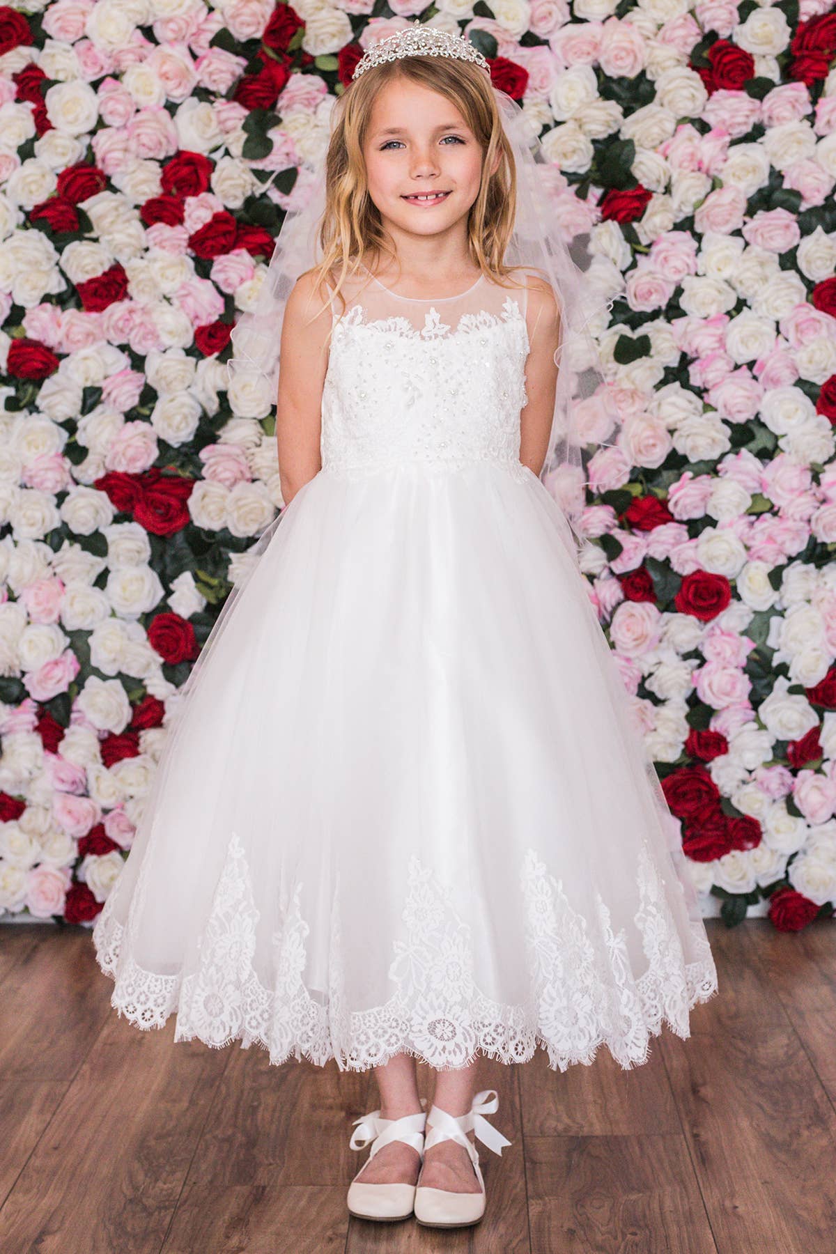 Kid's Dream - Wholesale Dress - Kids - Lace Appliqué Illusion Bateau Girls Dress0