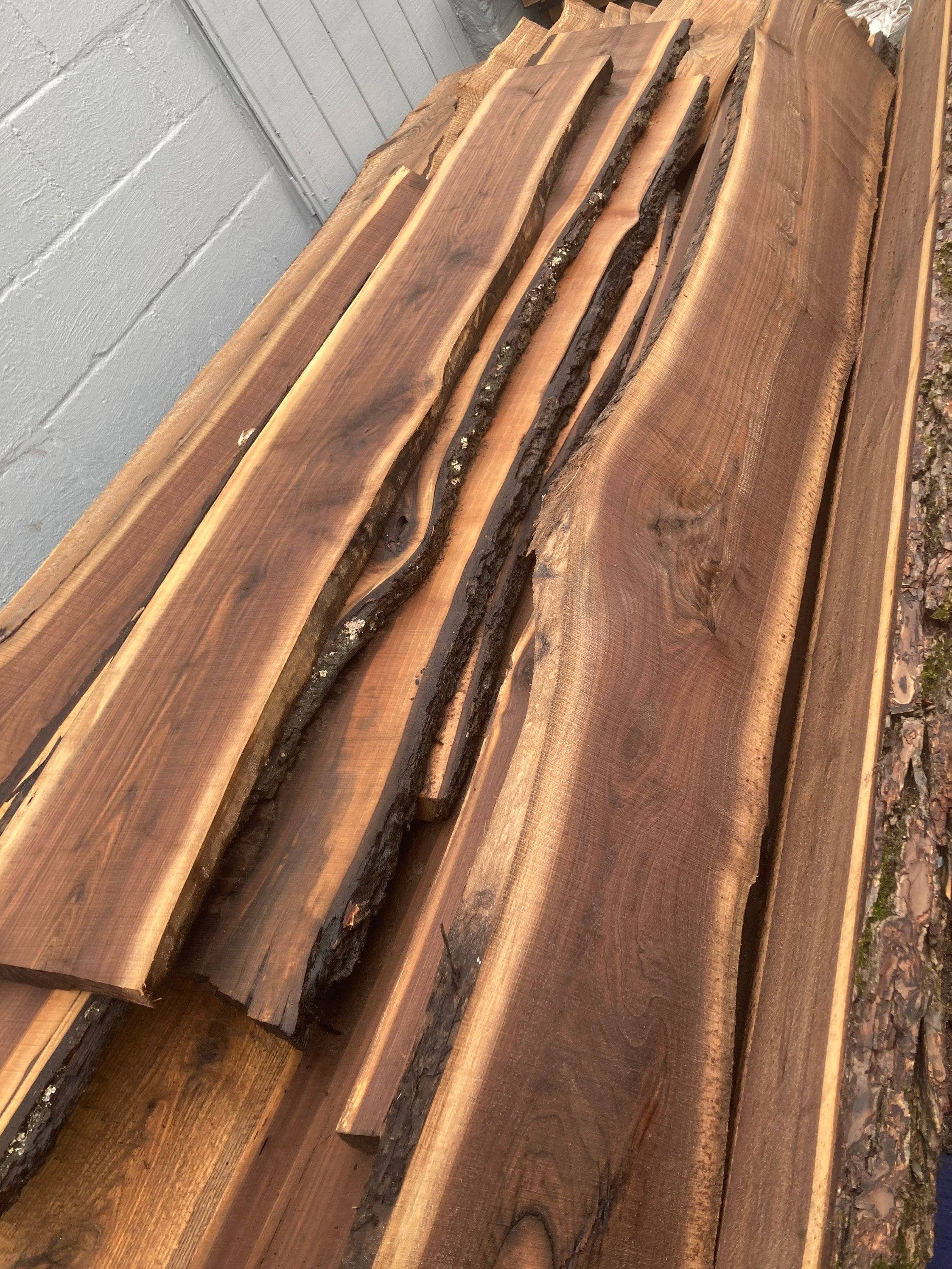 Stumps Custom Wood - Vente Planche à découper - Dalles Live Edge en noyer noir, pièce unique, mandrins en bois de noyer, dalles Live Edge, tables de rivière, idéales pour les planches à découper ou le bricolage6