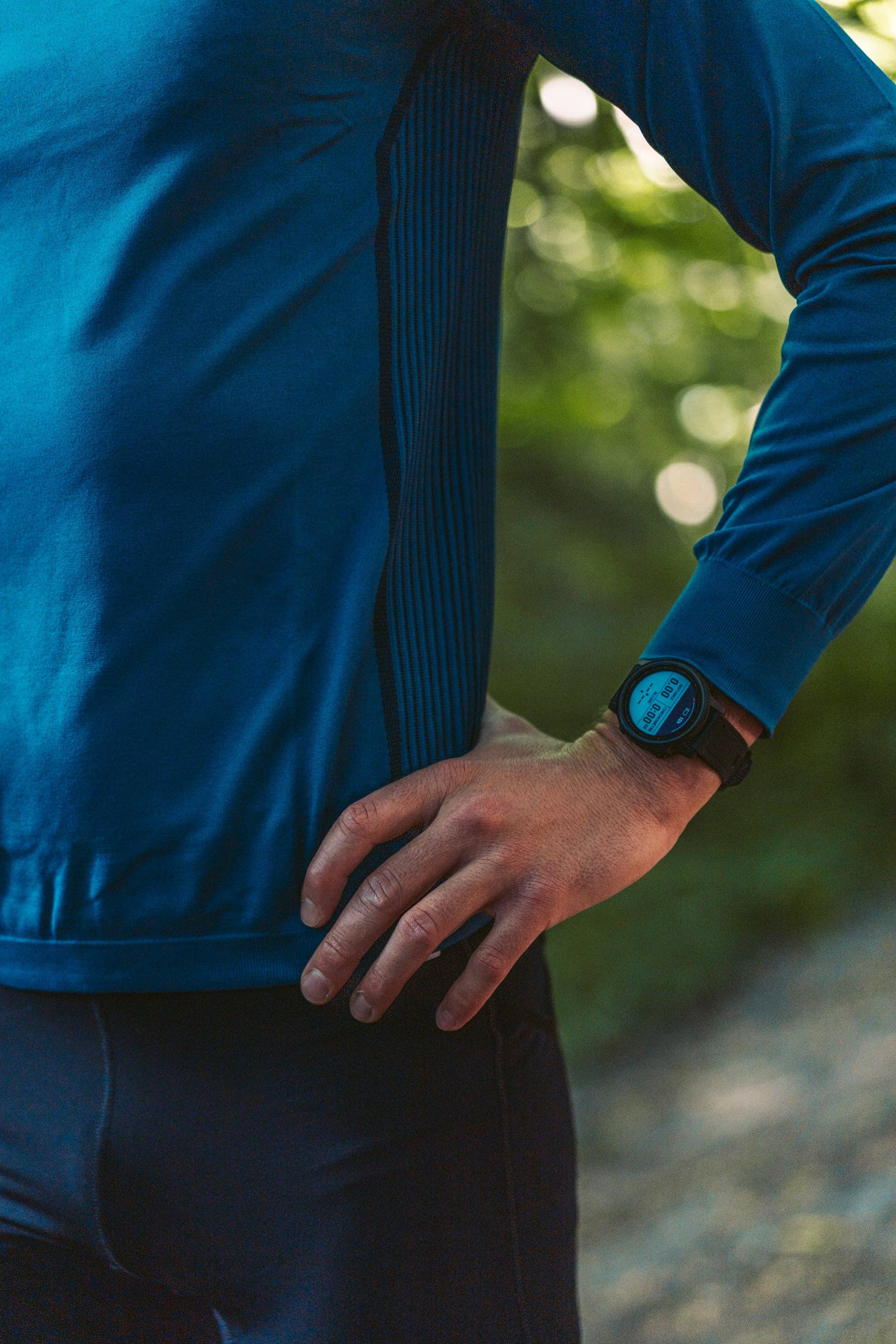 THE FAIR SPORT - Wholesale Athletic Top - Men's - The men's long-sleeve running & multisport top5