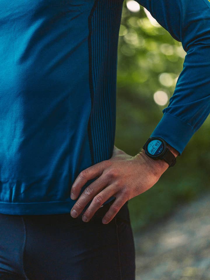 THE FAIR SPORT - Wholesale Athletic Top - Men's - The men's long-sleeve running & multisport top5