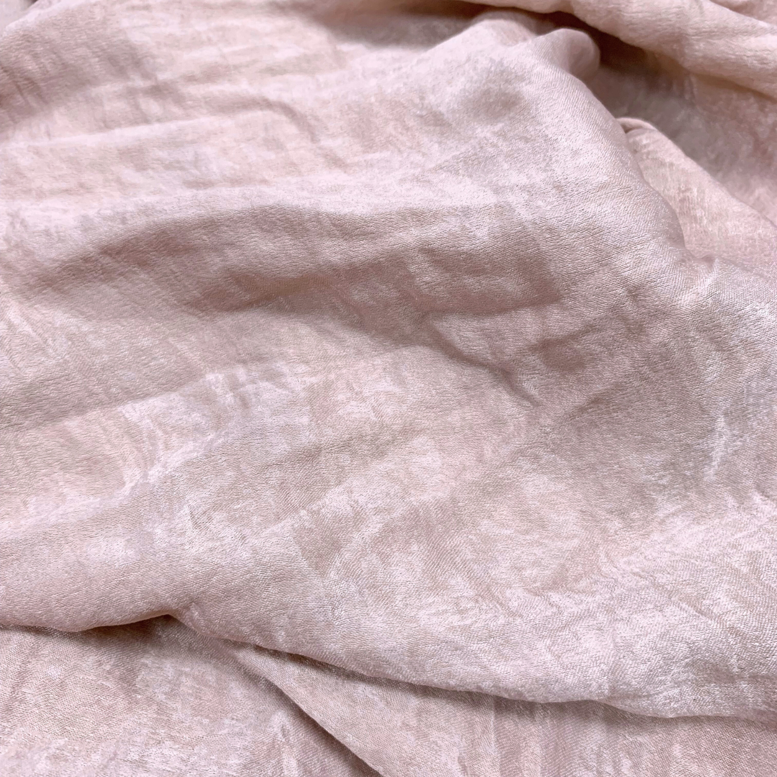 Lili Scarves (US Duty Free) - Wholesale Scarf - Women's - Satin Crinkle Plain Soft Scarf - 20 Colours4