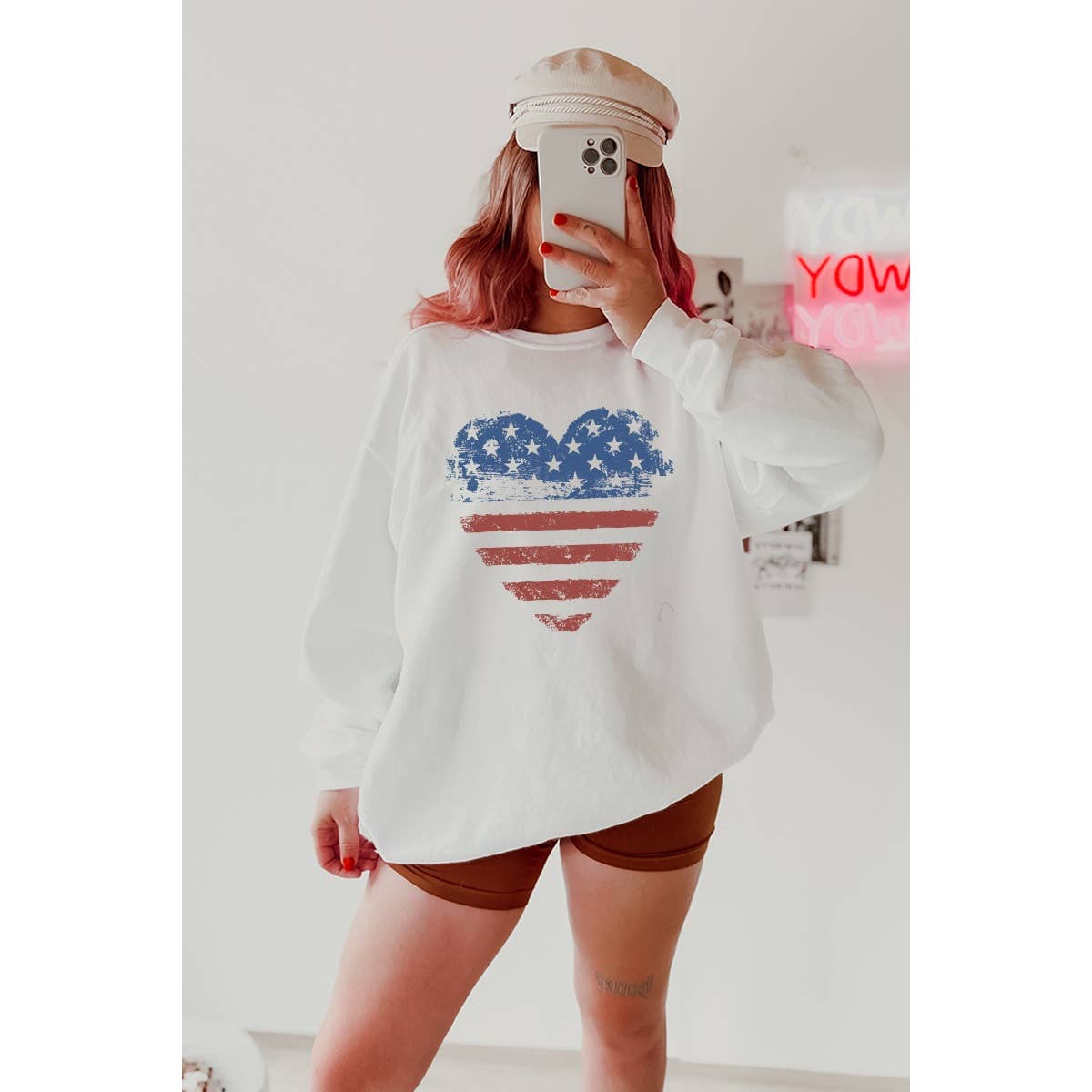 Illustrated Society – Großhandel Sweatshirt mit Grafikdruck – Damen – HEART AMERICA SWEATSHIRTS MIT VINTAGE-GRAFIK2