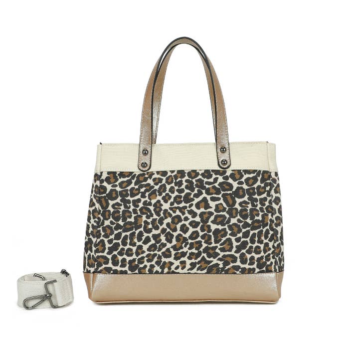 Lille let taske, perfekt til sommeren, med dyreprint. for engroshandel hos INES DELAURE