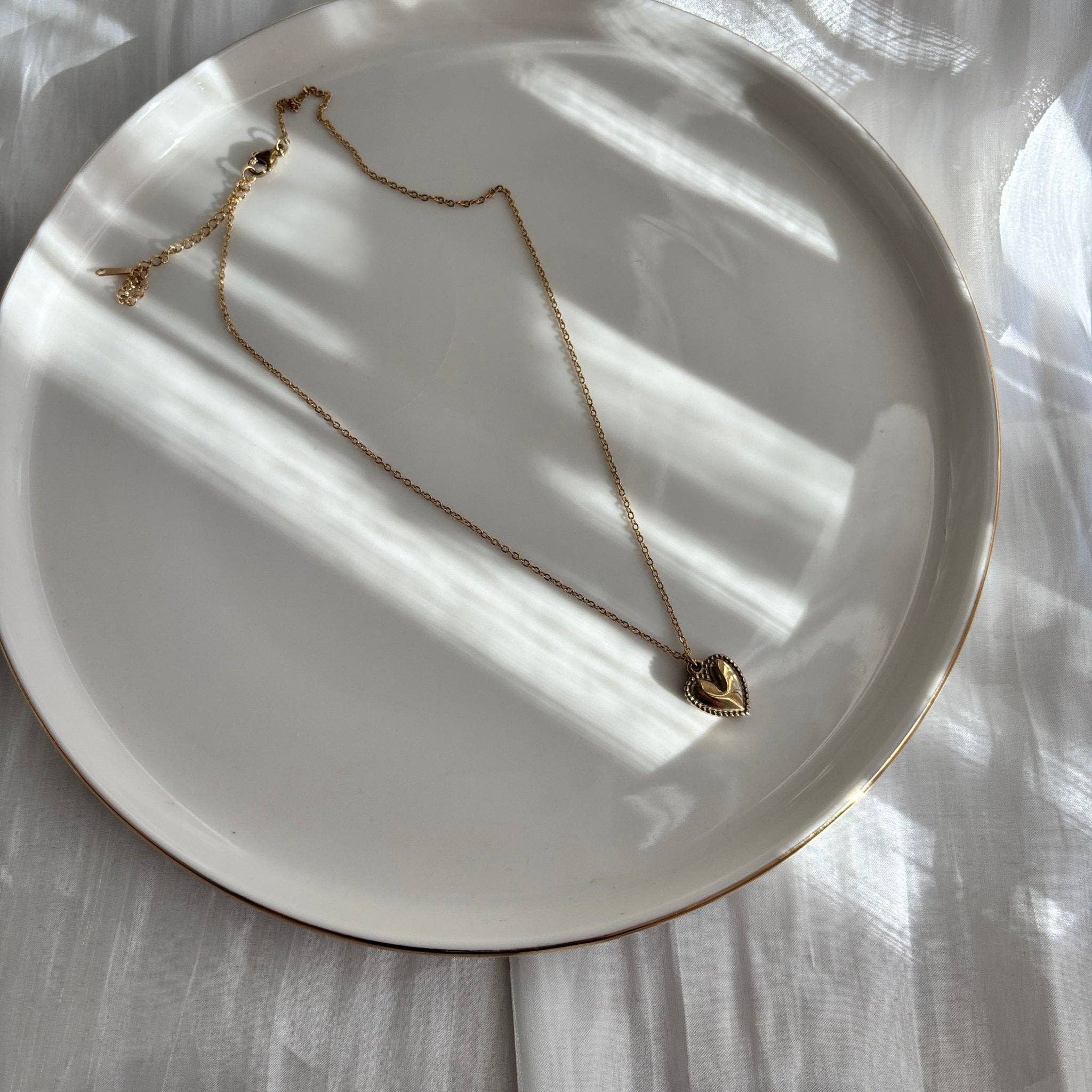 DUESTELLE ITALIA - Vendita all'ingrosso Collana con ciondolo/pendaglio - Sweet Heart - Collana Cuore in Acciaio placcato oro4