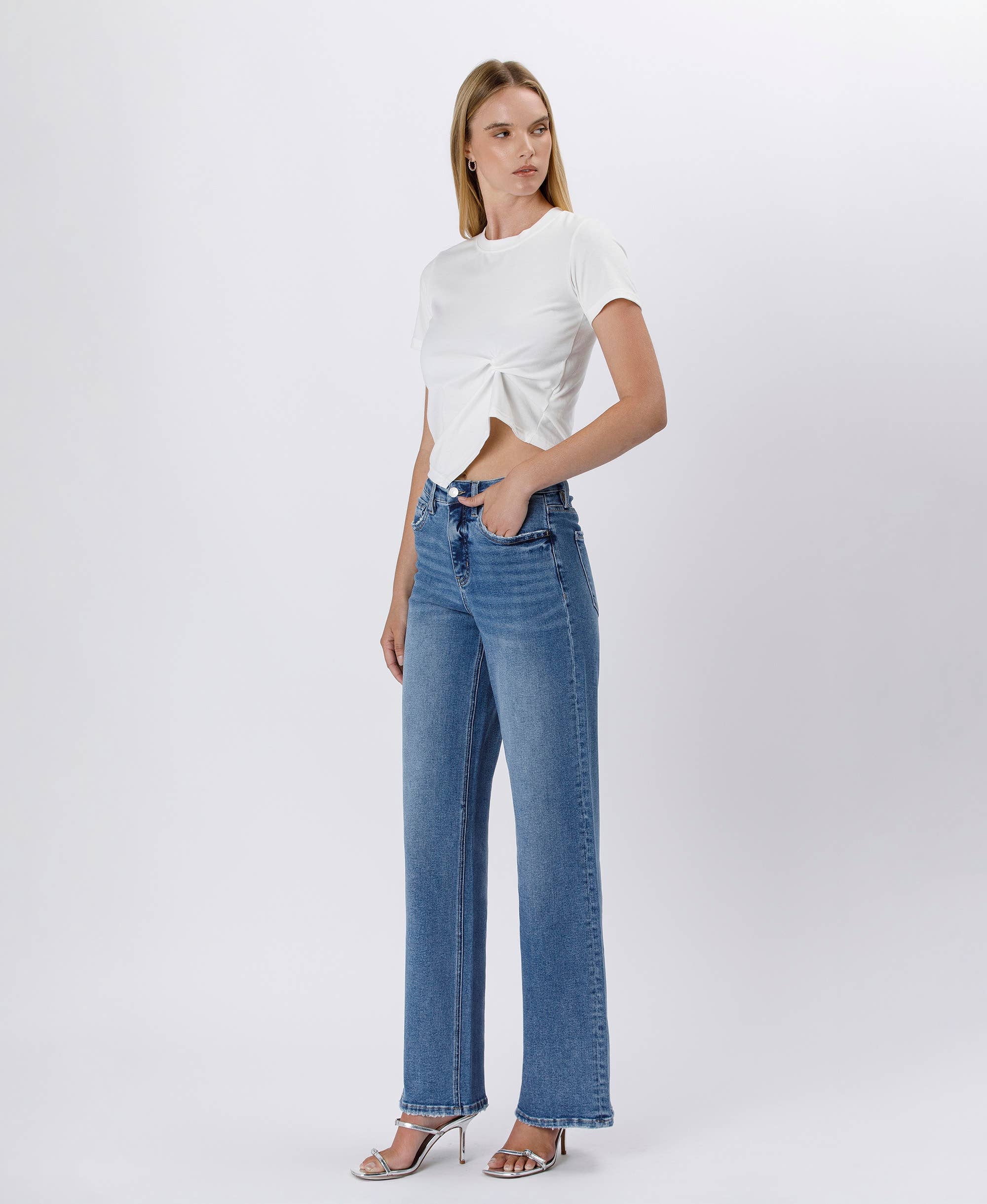 SUPREME TUMMY CONTROL SUPER HIGH RISE BAGGY WIDE JEANS LV1574 for wholesale on Faire7
