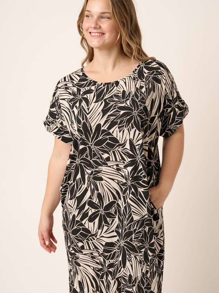 D1912PL - PLUS DOLMAN MINIKLÄNNING MED TROPISKT TRYCK för wholesale av mittoshop