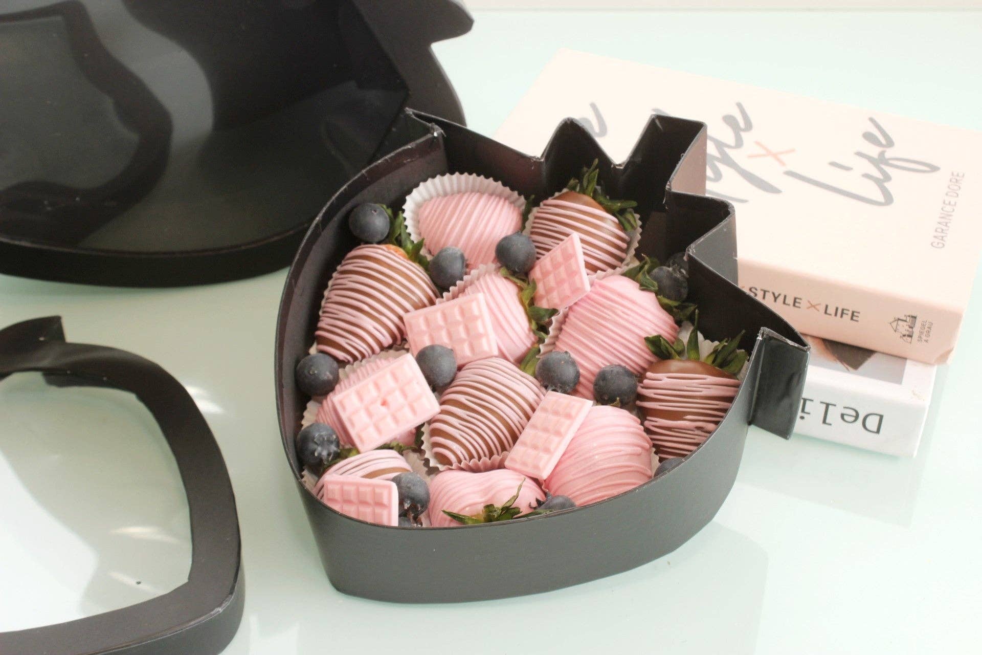Elegant Design Supply - Wholesale Gift Box - Strawberry Shaped Gift Box17