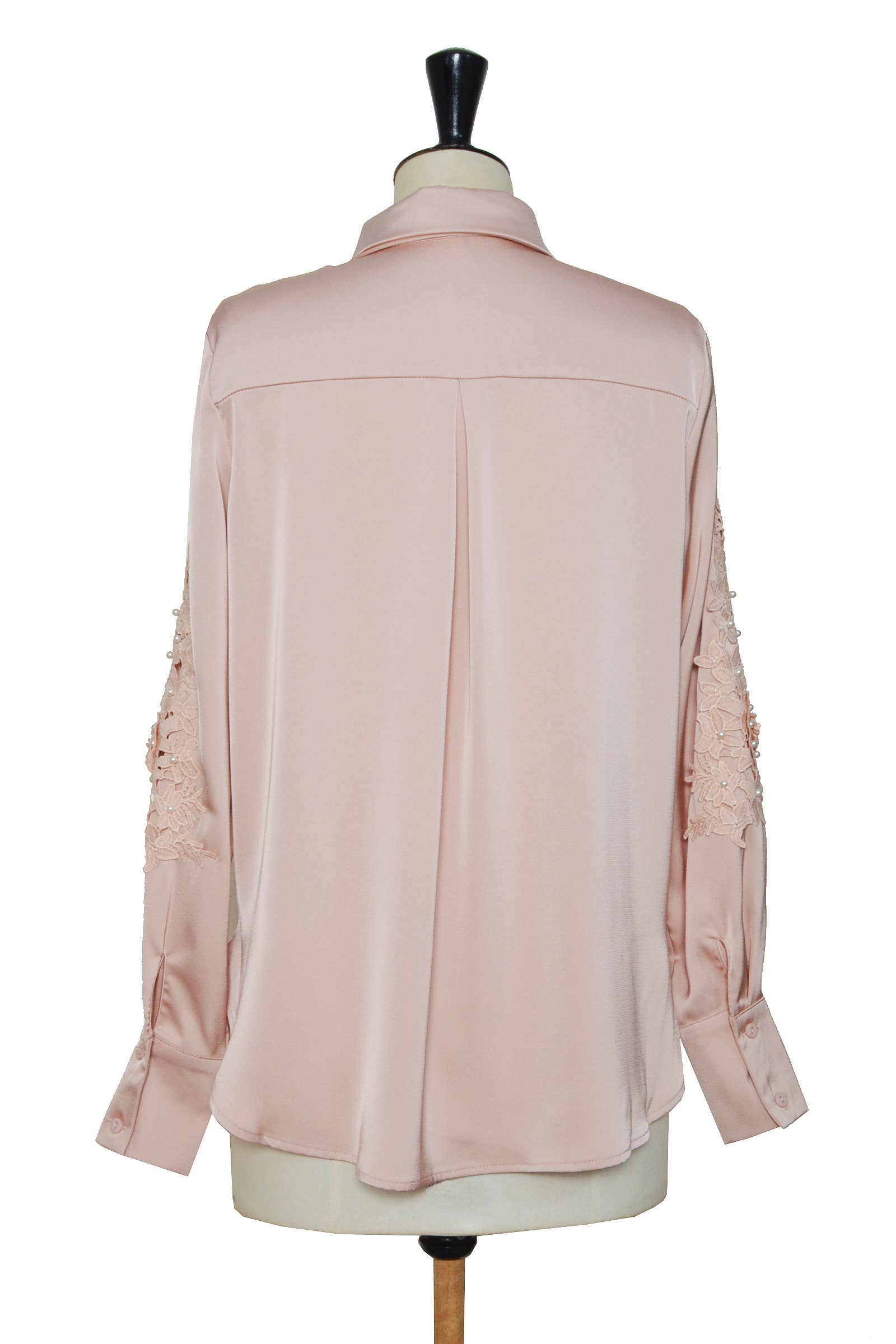 ELLI WHITE - Wholesale Button Down Shirt - Women's - Shirt adorned with embroidery and beads1