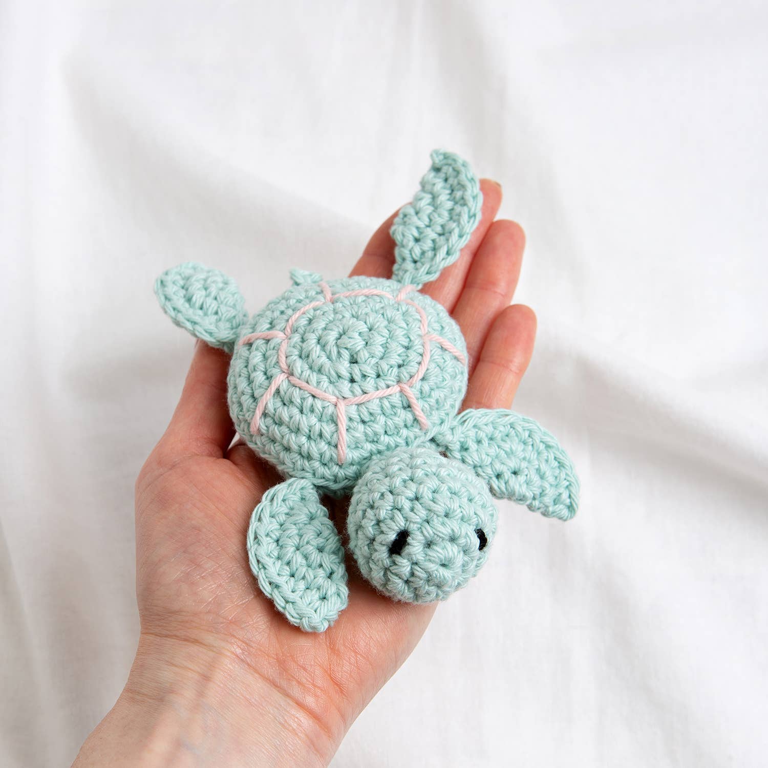 Wool Couture Company - Wholesale Craft Sewing Kit - My Pocket Turtle Easy Crochet Kit0