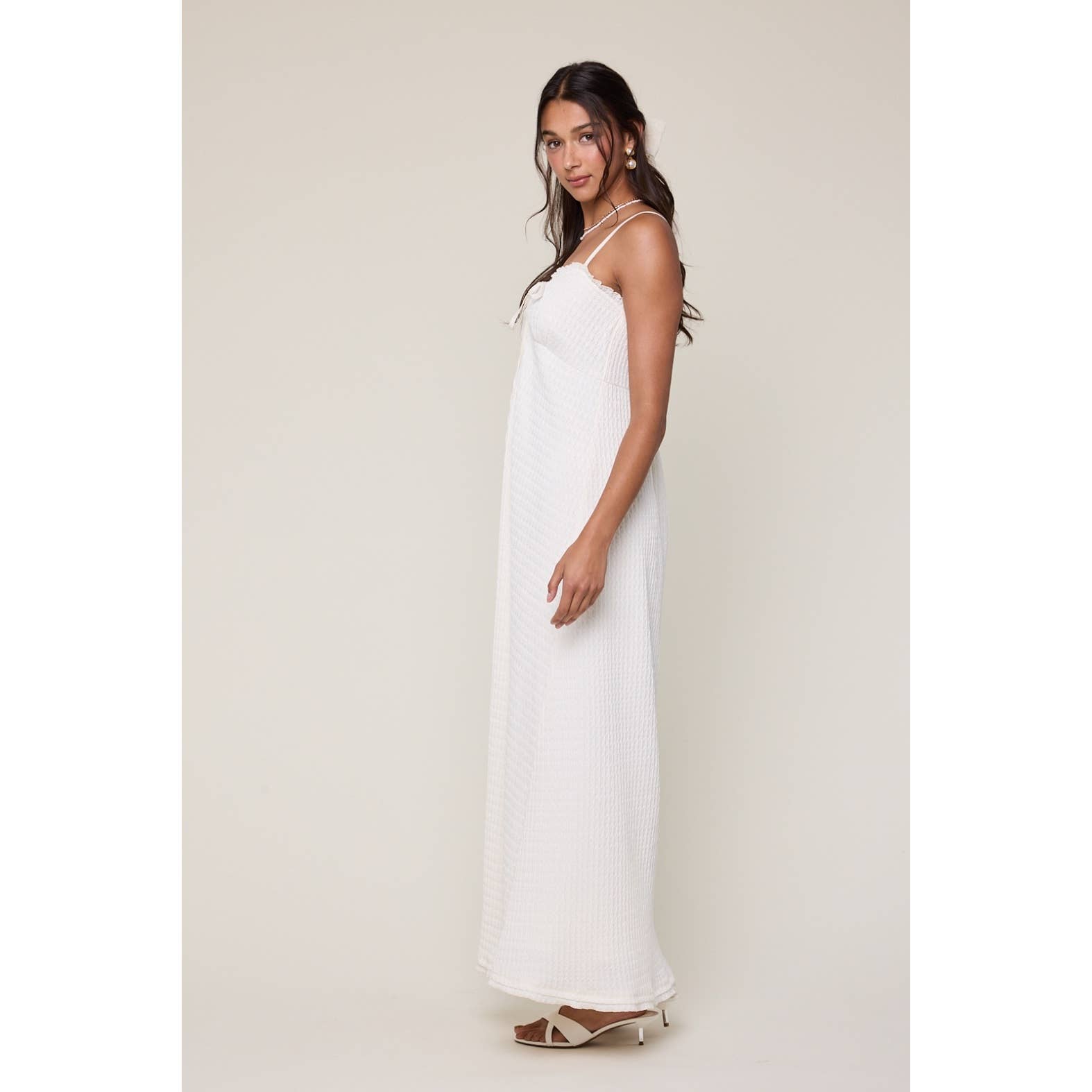 Wishlist Apparel - Wholesale Dress - Women's - TEXTURED TIE-FRONT MAXI DRESS / WL25-117121