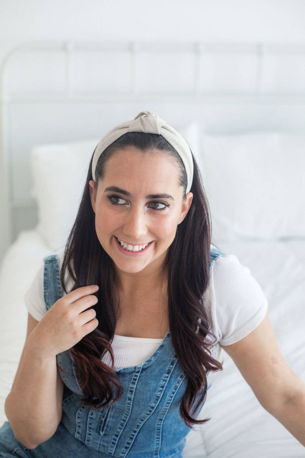 Maddie and Me Handmade - Wholesale Fashion Headband - Women's - Neutral Solid Linen Blend Knotted Headband | Flax | Khaki5