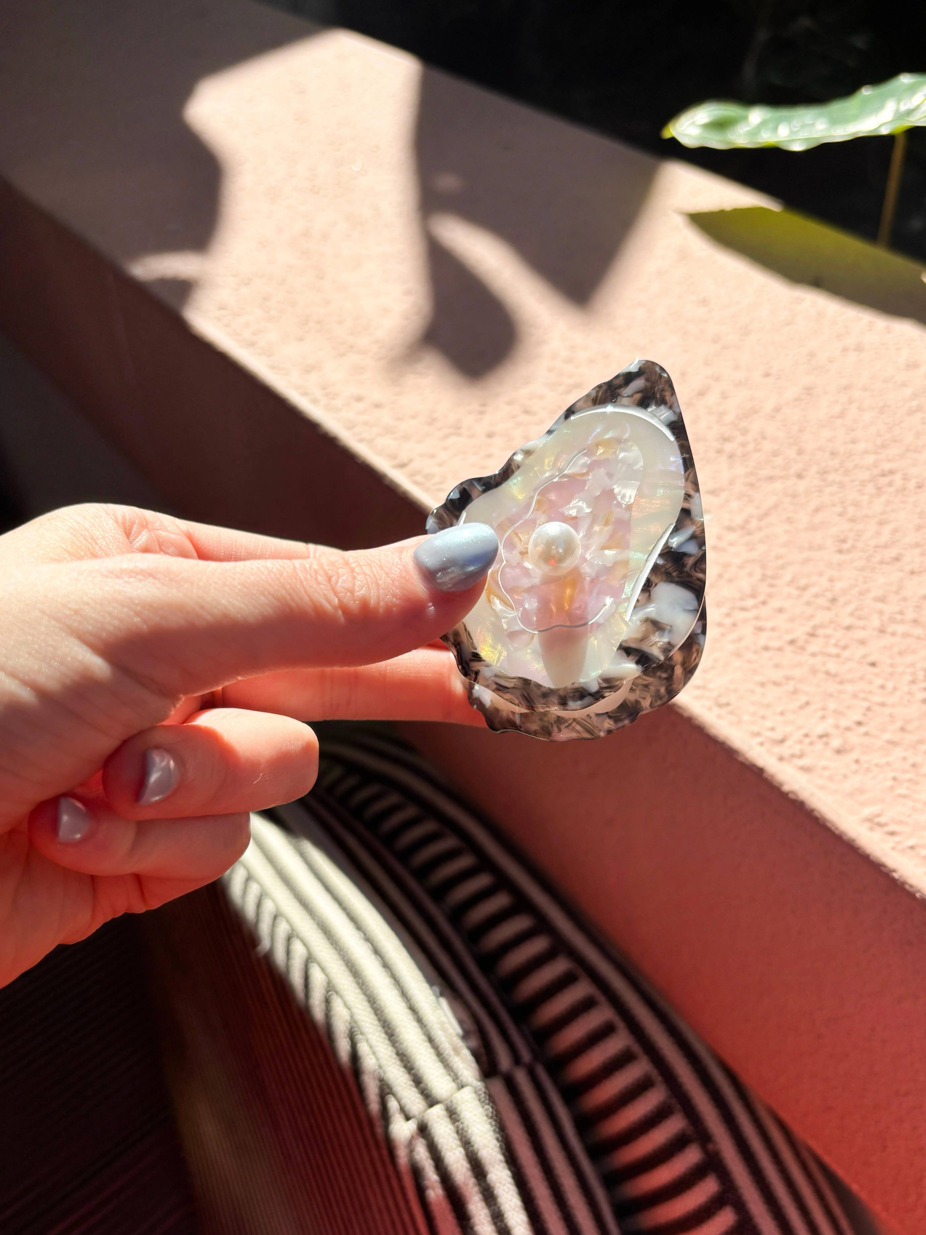 Line & Co – Clips para cabelo - Mulher por atacado – Garra de Ostra // Acetato de Celulose com detalhe de Pérola11