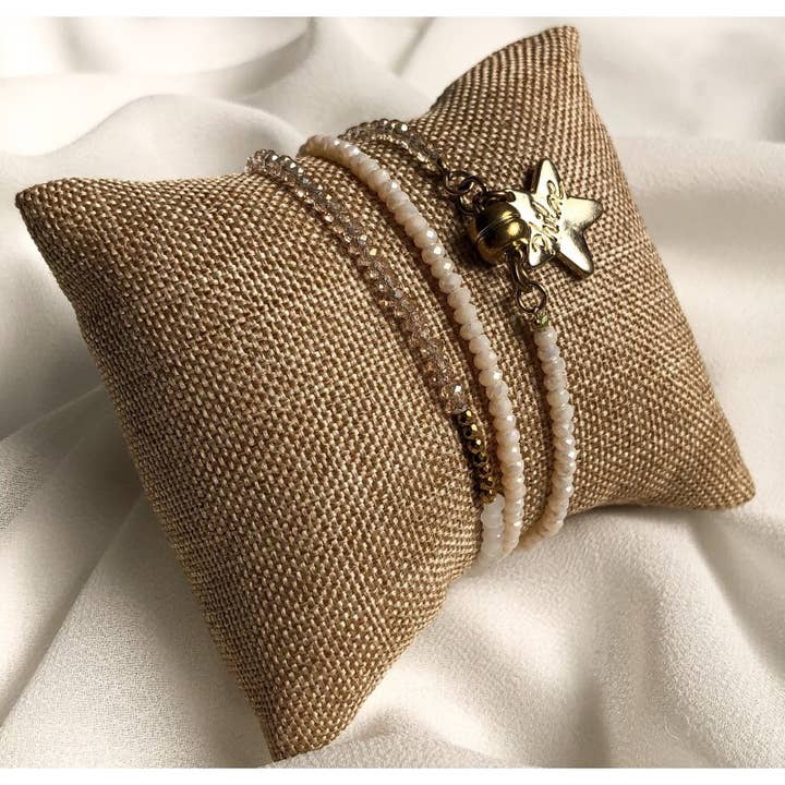 WOMEN'S TRIPLE NUDE AND GOLD BRACELET for wholesale by Philae Paris