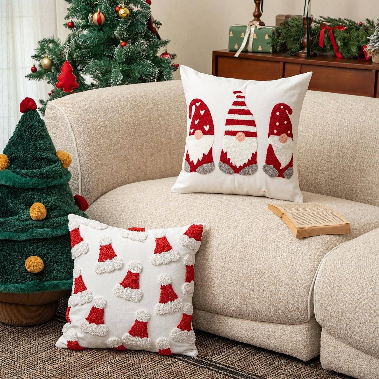 Fennco Styles - Wholesale Throw/Decorative Pillow - Embroidered Santa Hats Christmas 18" Throw Pillow 2