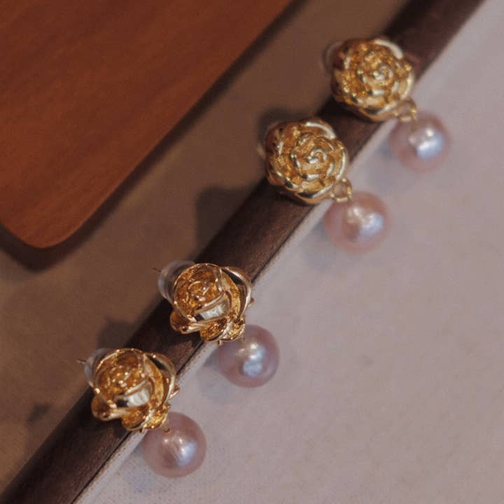 Collezione Violet per la vendita all'ingrosso da parte di Adoreperle