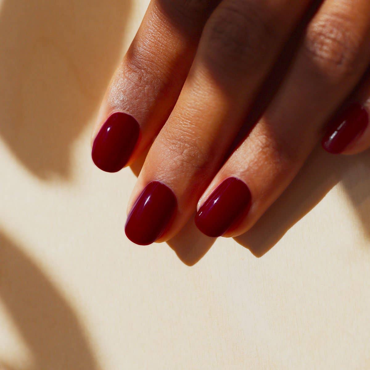 Manucurist - Wholesale Nail Polish - Nail polish - Dark Pansy3