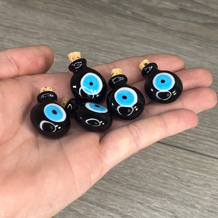 Keystone Crystals - Wholesale Essential Oil Holder - Evil Eye Protection Stash Bottle – Hidden Compartment