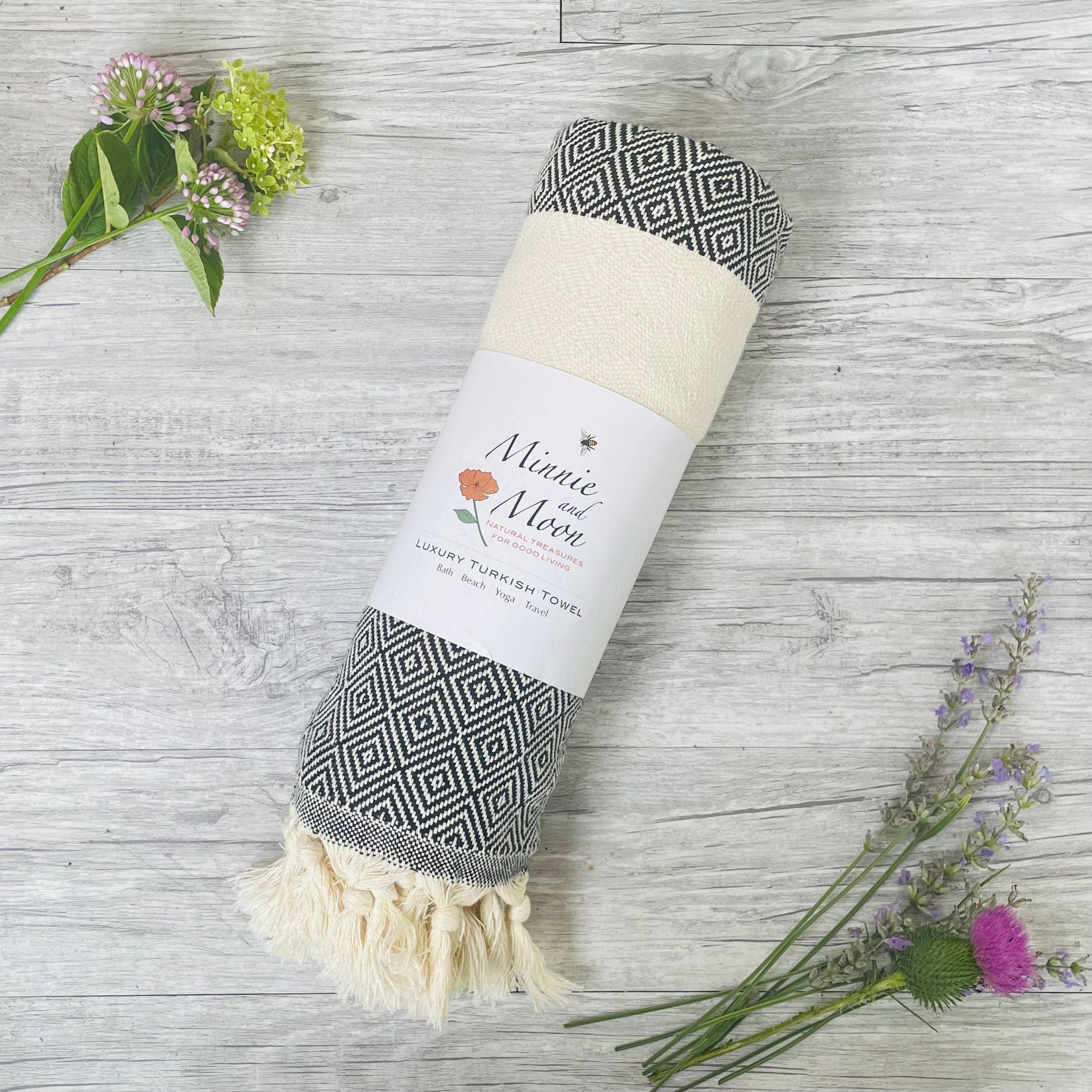 Minnie and Moon - Wholesale Beach Towel - Diamond Turkish Bath & Beach Towel5