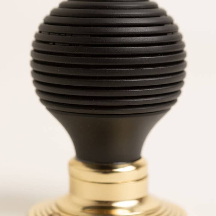 Brass bee - Wholesale Knob/Pull - Beehive Door Knobs - Ebonised & Polished Brass (Pair)