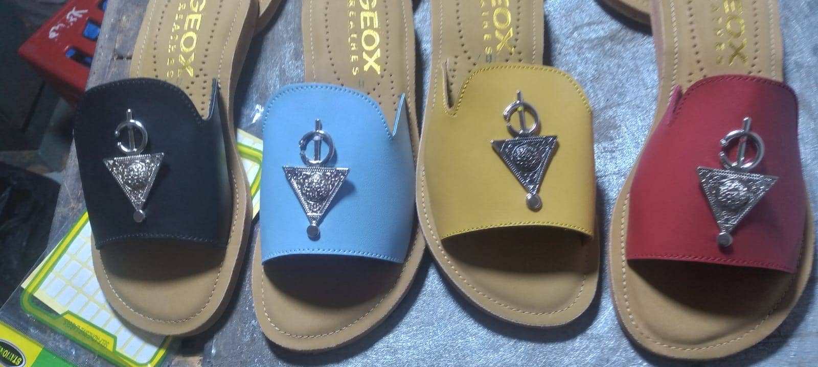 Hecho a mano – wholesale Sandals – Women's – Sandals with Fatima's hand1