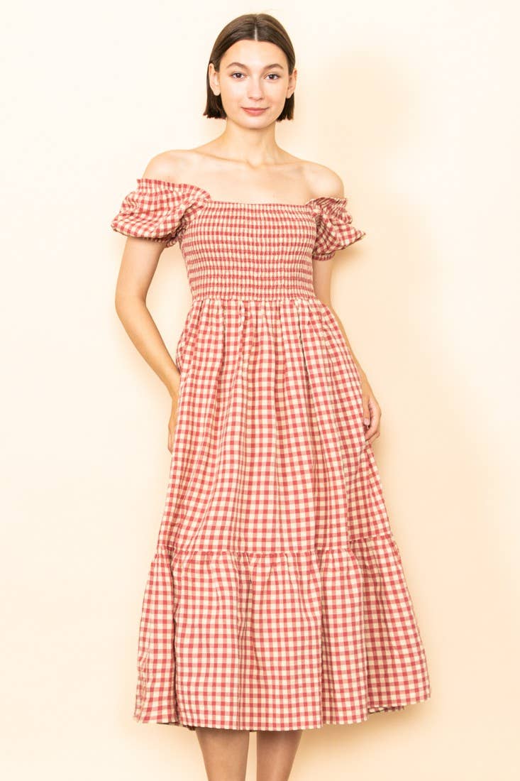 Elloh Collection - Wholesale Dress - Women's - Gingham Puff Sleeves Smocked Chest Midi Dress with Pockets8