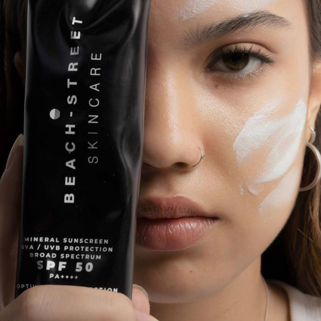 BEACH - STREET SKINCARE ® – Großhandel Sonnencremes – SPF50 Mineralische Sonnencreme 150 ml1