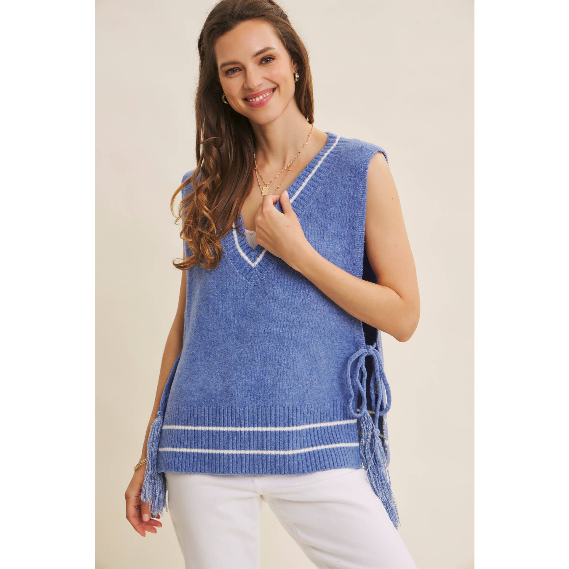 in february - Wholesale Outerwear Poncho - Women's - ECO-FRIENDLY EFFORTLESSLY ESSENTIAL SWEATER PONCHO VEST12