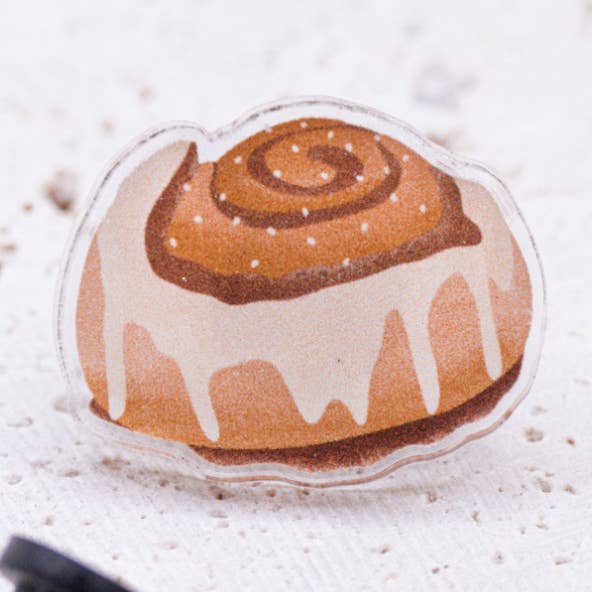 Pin Cinnamon Roll Kanelbulle Acrylic - Gift Sweden Skandi for wholesale by Tilda&Theo