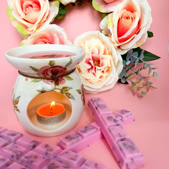 Rose & Patchouli, Vegan Soy Wax Melts // Plastic Free, Essential Oils, Natural, Eco Friendly Melts, Aromatherapy for wholesale by Handmade by Hanna Rose