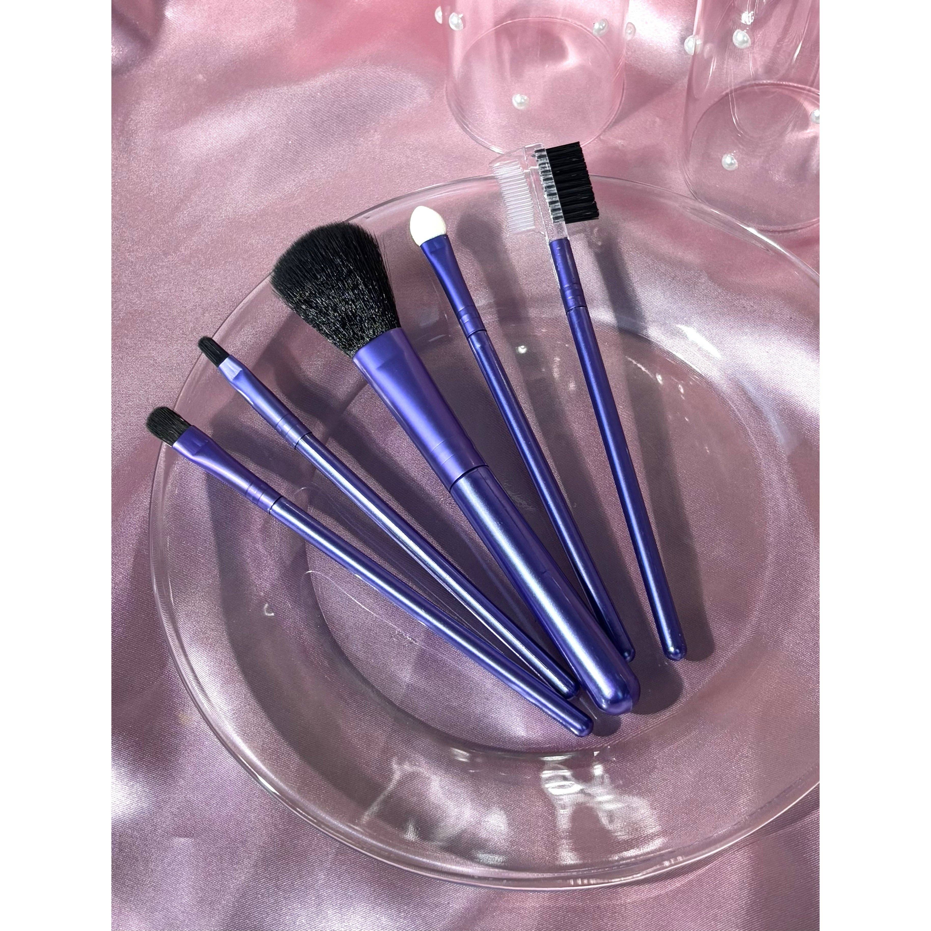 Efon International Corp. - Wholesale Makeup Brush Set - Makeup Brush - 5 Piece Essential Face & Eye Makeup Brush Set0