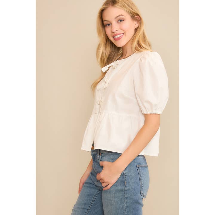 Sweet Generis – Großhandel Bluse – Damen – Babydoll-Bluse aus Baumwollgewebe mit offenem Vorderteil und Schleifendetails13