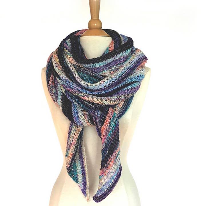 Koigu Wool Designs - Wholesale Yarn - Festive 25 day KPPPM Pencil pack26