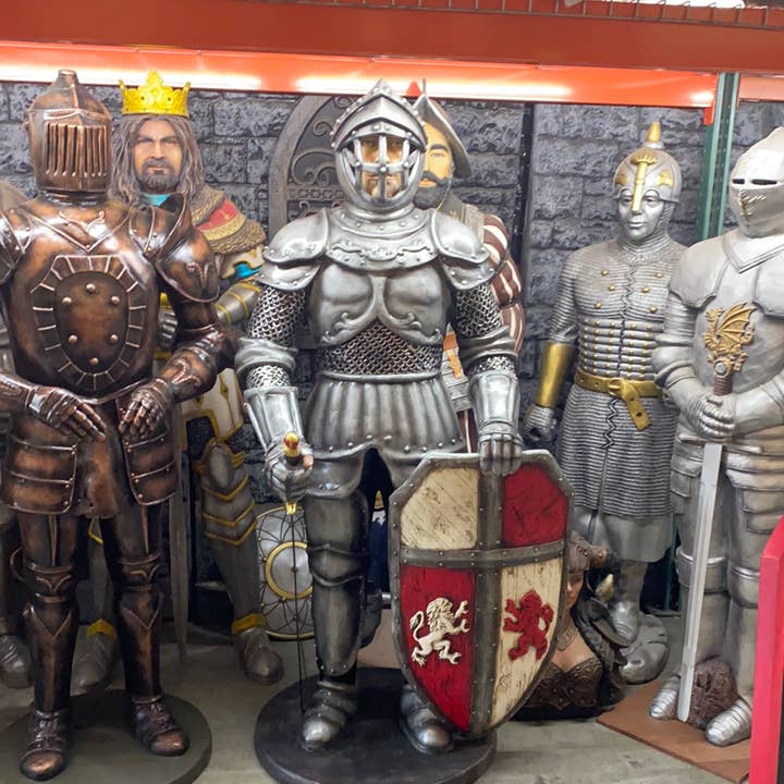 LM Treasures - Wholesale Sculpture - Knight In Armor Life Size Statue4
