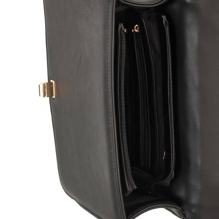 HJS - Wholesale Crossbody Bag - Women's - 'MCKENZIE' Shoulder Bag - Quilted & with Chain Strap4