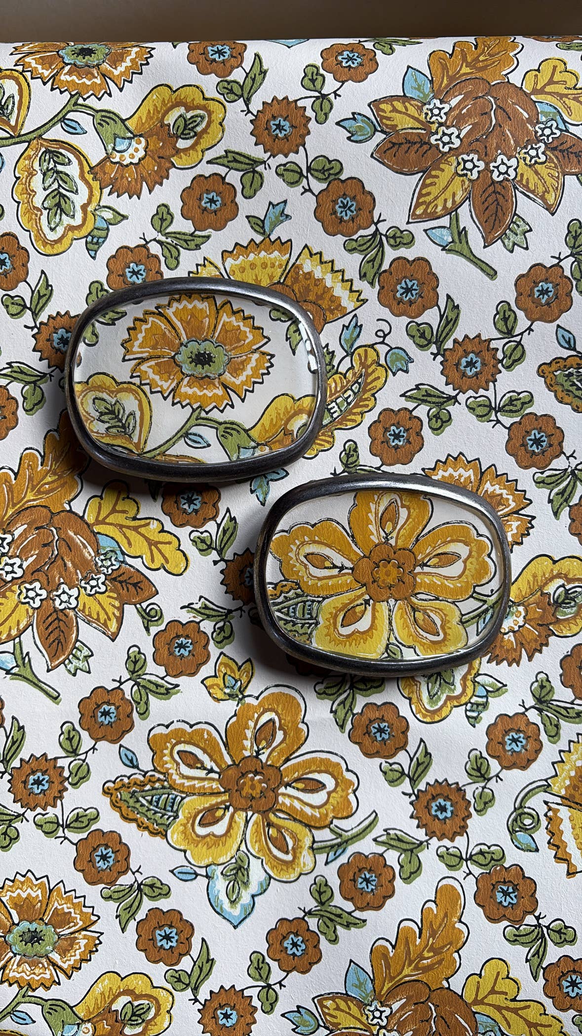 joeyfivecents - Wholesale Belt Buckle - Women's - Belt buckle -vintage earthy flowers neutral 70's botanicals 7